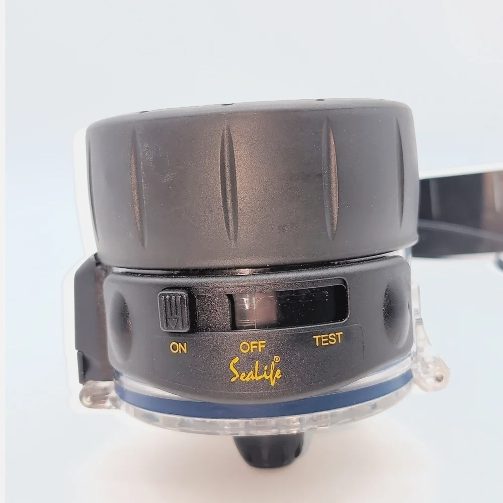 Sealife SL960D Underwater Dive Flash with Mount